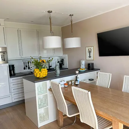 Haus Ebbe Und Flut 2 *